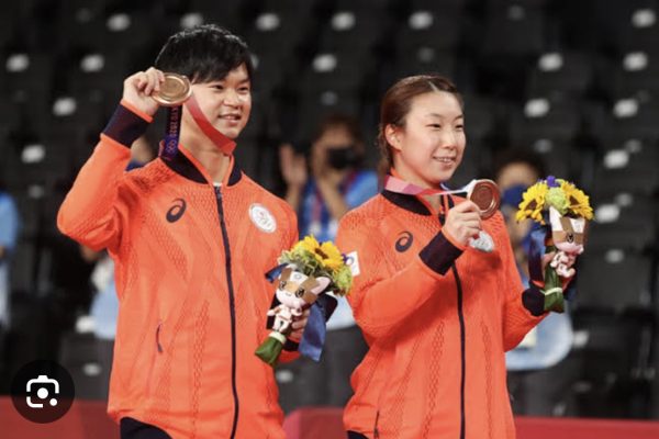 คู่ผสมสุดแกร่ง Yuta Watanabe – Arisa Higashino: ความลงตัวของพลังและเทคนิค